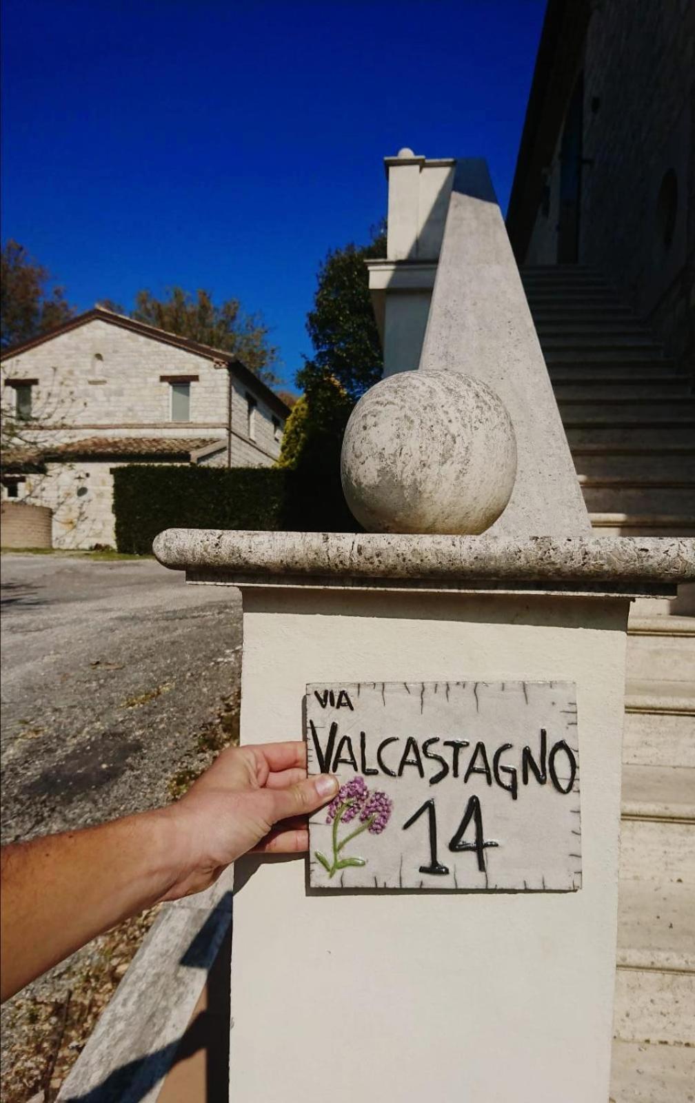Valcastagno Relais & Residence Sirolo Exteriör bild